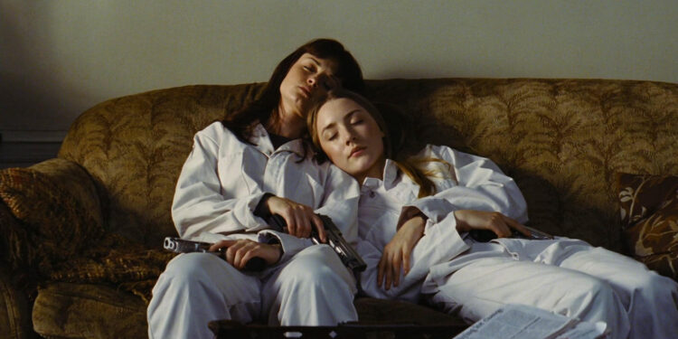 Violet & Daisy