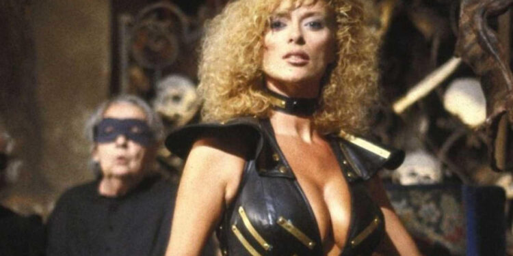 Howling II: Stirba – Werewolf Bitch