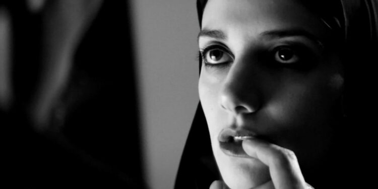 A Girl Walks Home Alone at Night