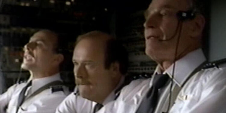 Crash Landing: The Rescue of Flight 232