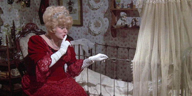 Whoever Slew Auntie Roo?