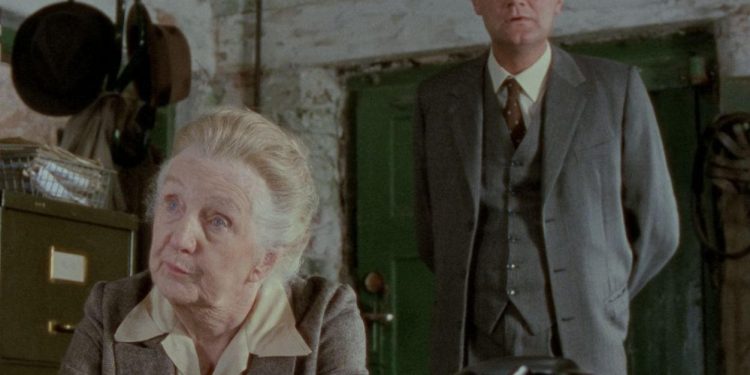 Miss Marple: They Do It with Mirrors