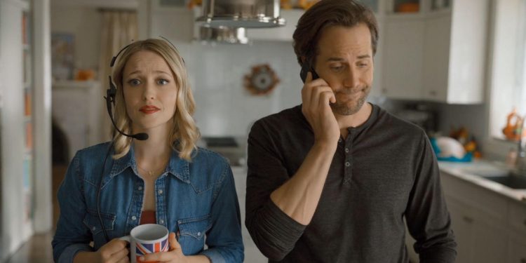 Holiday Hotline