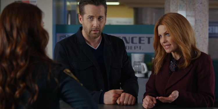 Aurora Teagarden Mysteries: A Game of Cat and Mouse