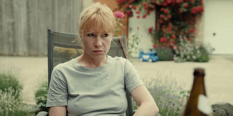 Andrea Gets a Divorce