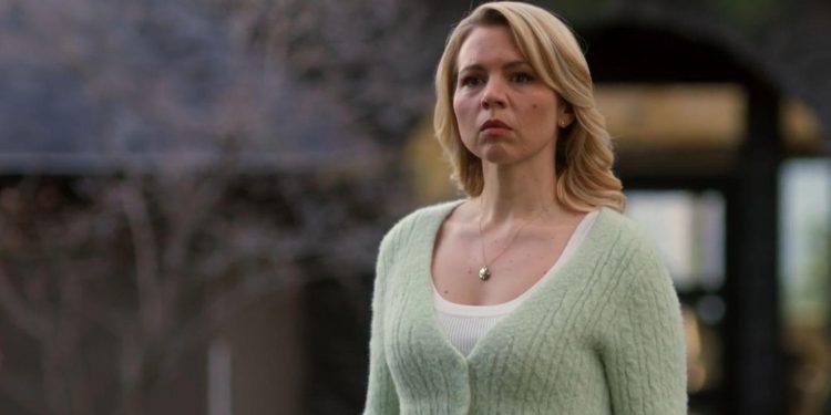 Lies and Ex Wives: Secrets on Maple Street